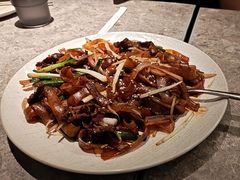 干炒牛河-留半山·香港食堂(啦啦宝都店)