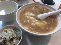 东阳沃豆腐-咬不得高祖生煎·简餐(城站店)