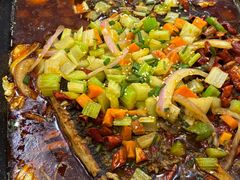 -鱼众不同·鸡公煲·烤全鱼(国顺路店)