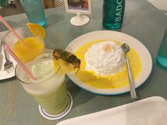 -Cha Cha's Beach Cafe