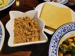 -鲁菜根·泰山菜(泰山店)