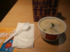 -麦当劳(杭州西湖银泰百货店)