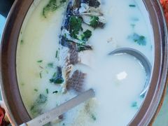-天乐农家鱼头王(天目湖店)