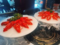 -沪小胖·小龙虾·蓝龙王(八佰伴店)