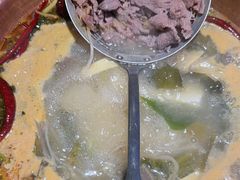 -洱火云南酸菜牛肉火锅(石景山当代商城店)