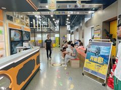-小小特工运动馆(宝山三邻桥中心)