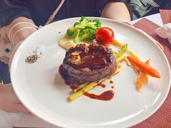 -WOLFGANG PUCK KITCHEN & BAR(迪士尼小镇店)