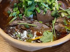 冒鸭血-张烤鸭·川菜·非遗冒烤鸭(青石桥店)