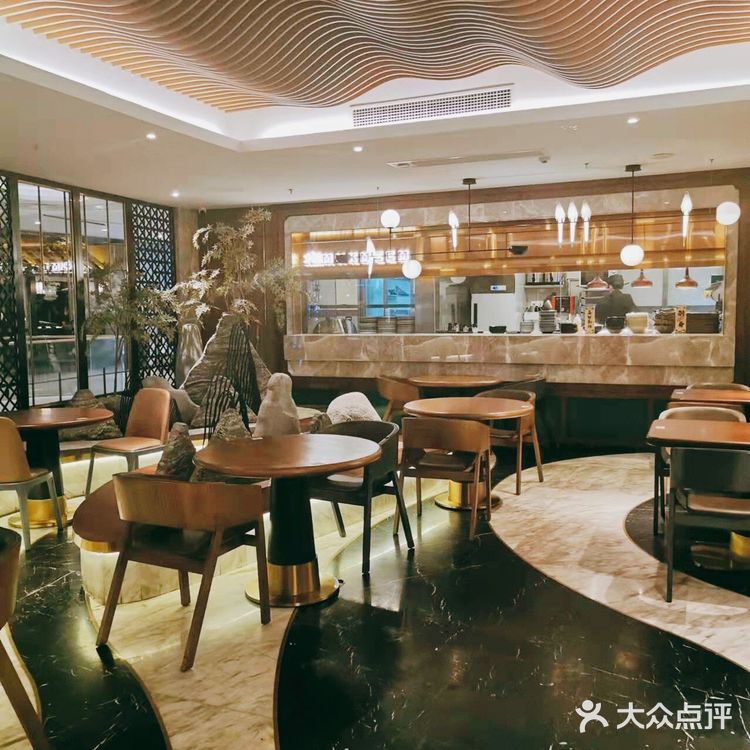 一间致力于原创的新派粤式料理餐厅