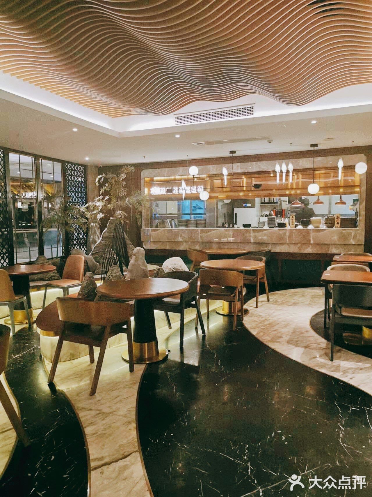 一间致力于原创的新派粤式料理餐厅