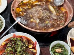 -朝伟清真铜瓢牛肉馆(三十年老·店)