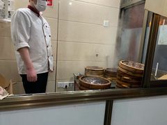 -舒小笼松针小笼包