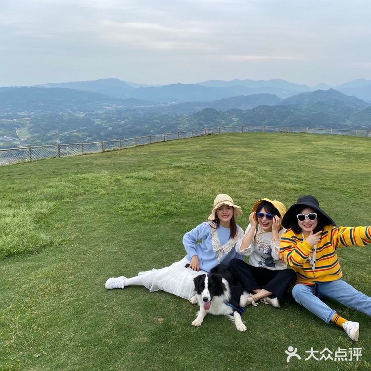 小长假就来博兵寨露营烧烤赏日出观星海