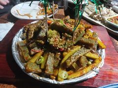 -东大桥小国抻面烧烤(长通路店)