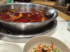 -肖肖酸萝卜鱼火锅(总店)