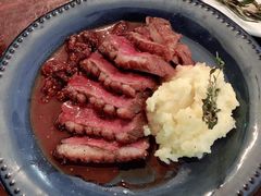 煎鸭胸配红酒沙司-羽深肉铺 Steak & Wine