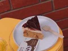 -HUGS coffee(东区店)