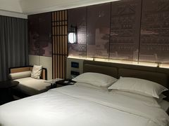 -铂尔登国际酒店(南山深圳湾口岸店)