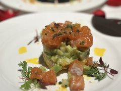 -Mogul Eatery·大亨餐酒馆