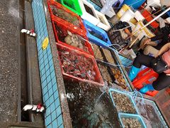 -霞涌市场海鲜摆卖区