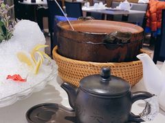 天麻乳鸽汤-潮州府·潮菜·砂锅粥(徐家汇店)