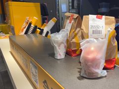 -麦当劳(火车北站餐厅)