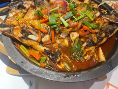 -鸣记脆皮烤鱼·海鲜烤鱼(三八广场店)