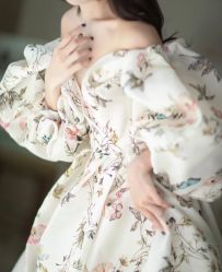 -租旗袍租礼服馆