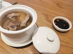 -顺风汤馆·广府粤菜(江宸天街店)