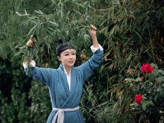 -九月鹰飞汉服摄影工作室