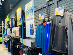 -迪卡侬(高新万达店)