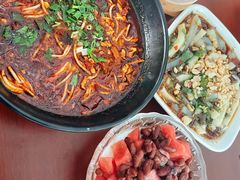 -啰啰冰屋(景洪总店)