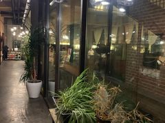 -谭记旺品(小谭山店)