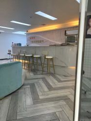 -米娜护肤造型