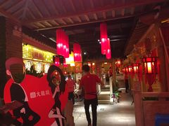 -大龙辣火锅·龙虾·烧烤(湖滨新天地店)