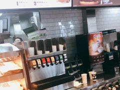 -汉堡王(梅村服务区南店)