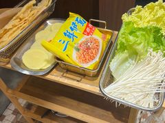 -沙胆彪炭炉牛杂煲(上海日月光广场店)