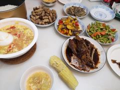 -爱的果实月嫂育婴师(世纪东方店)