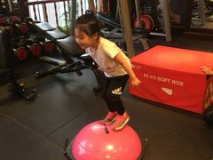 -悦动体能篮球羽毛球网球(三里河店)