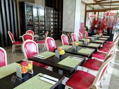 -上海虹桥西郊假日酒店