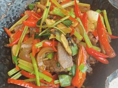 贵州带皮牛肉-泉味道贵州厨房(三里河店)