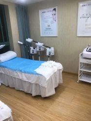 -痘院士专业祛痘皮肤管理