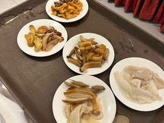 -天宜隆蘑菇宴火锅(石景山旗舰店)