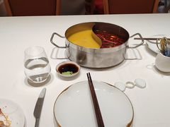 -京彩臻品火锅