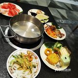 选择很多。价格很合适了。饮料。酸奶