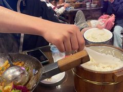 -富正毅三下锅·湘西韵味(天门山索道店)