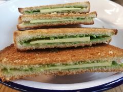 咖椰吐司-HELLO 27 意面·沙拉·帕尼尼