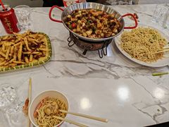 -江城燕子大排档(江汉路步行街店)