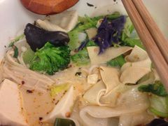 -阿上阿上麻辣香锅&麻辣烫(朝阳蓝色港湾店)