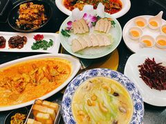 -铜锣湾·有麝自然香(渝北财富中心店)